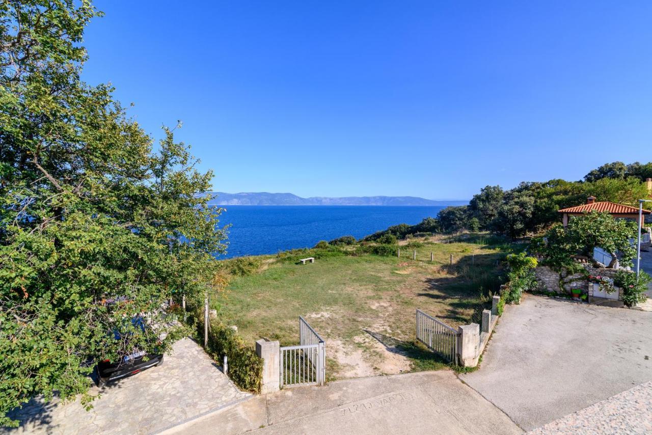 Apartments By The Sea Duga Luka - Prtlog, Labin - 2335 Exterior photo