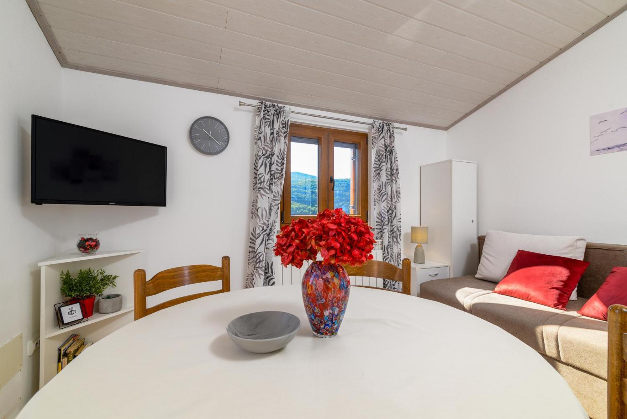 Apartments By The Sea Duga Luka - Prtlog, Labin - 2335 Room photo